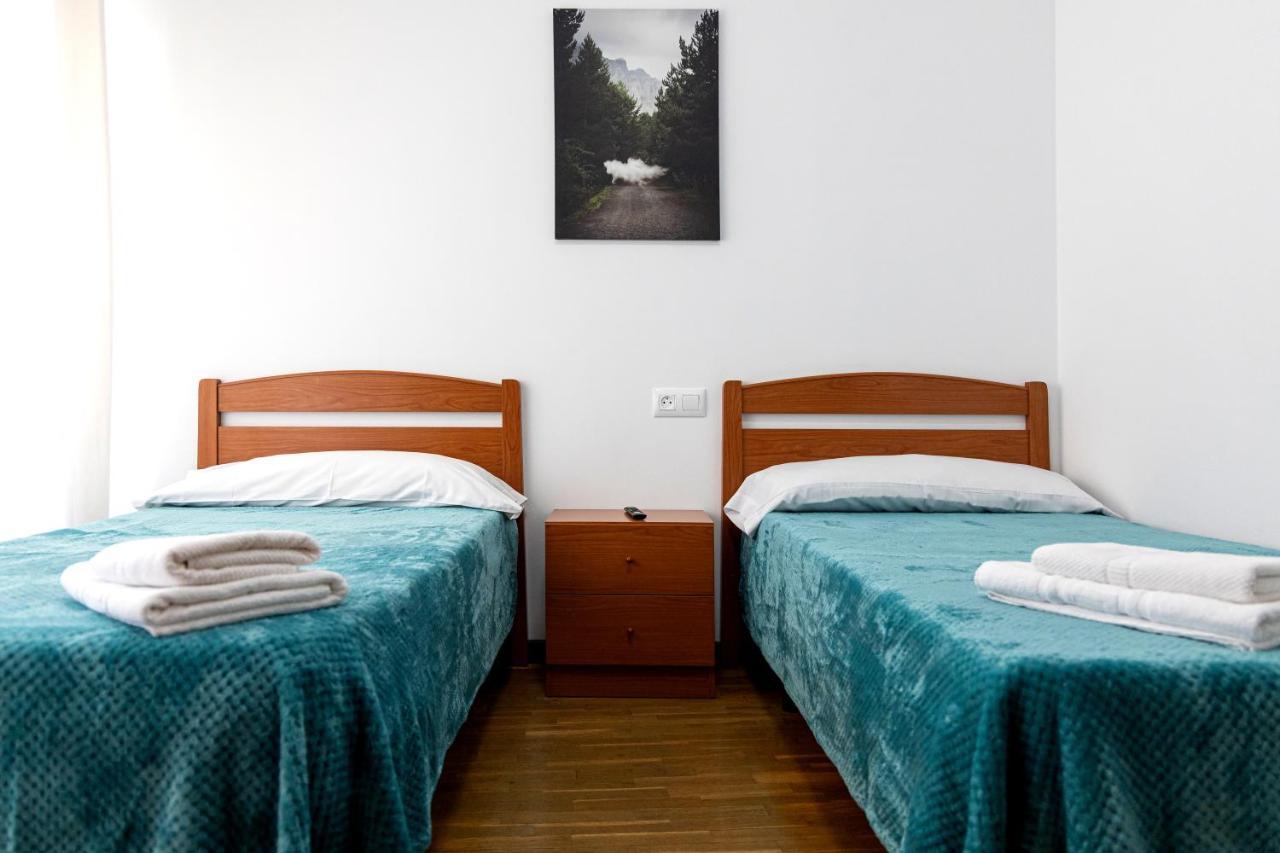 אריונדס Yani'S Hospedaje Pension 1 Estrella מראה חיצוני תמונה