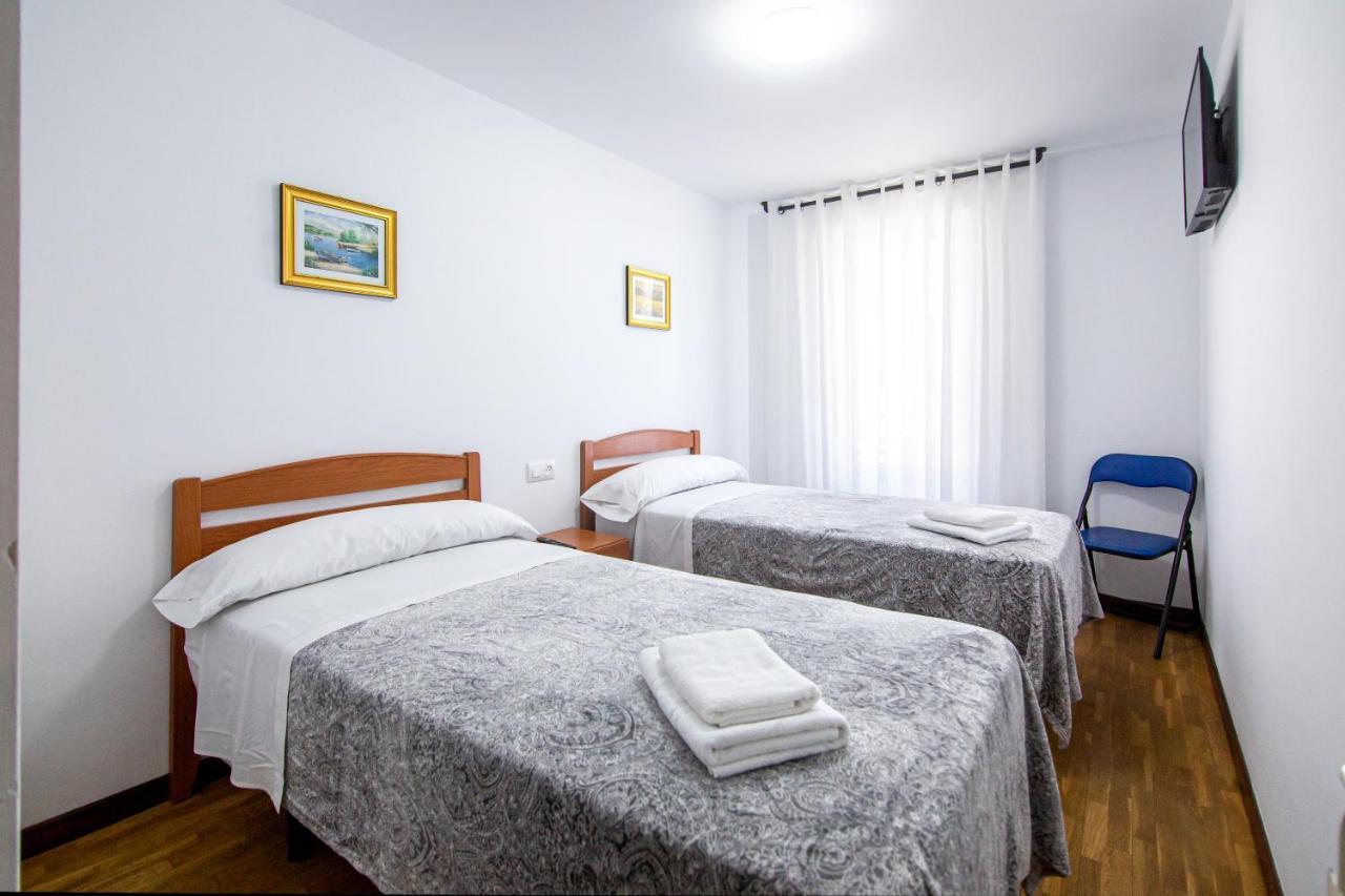 אריונדס Yani'S Hospedaje Pension 1 Estrella מראה חיצוני תמונה