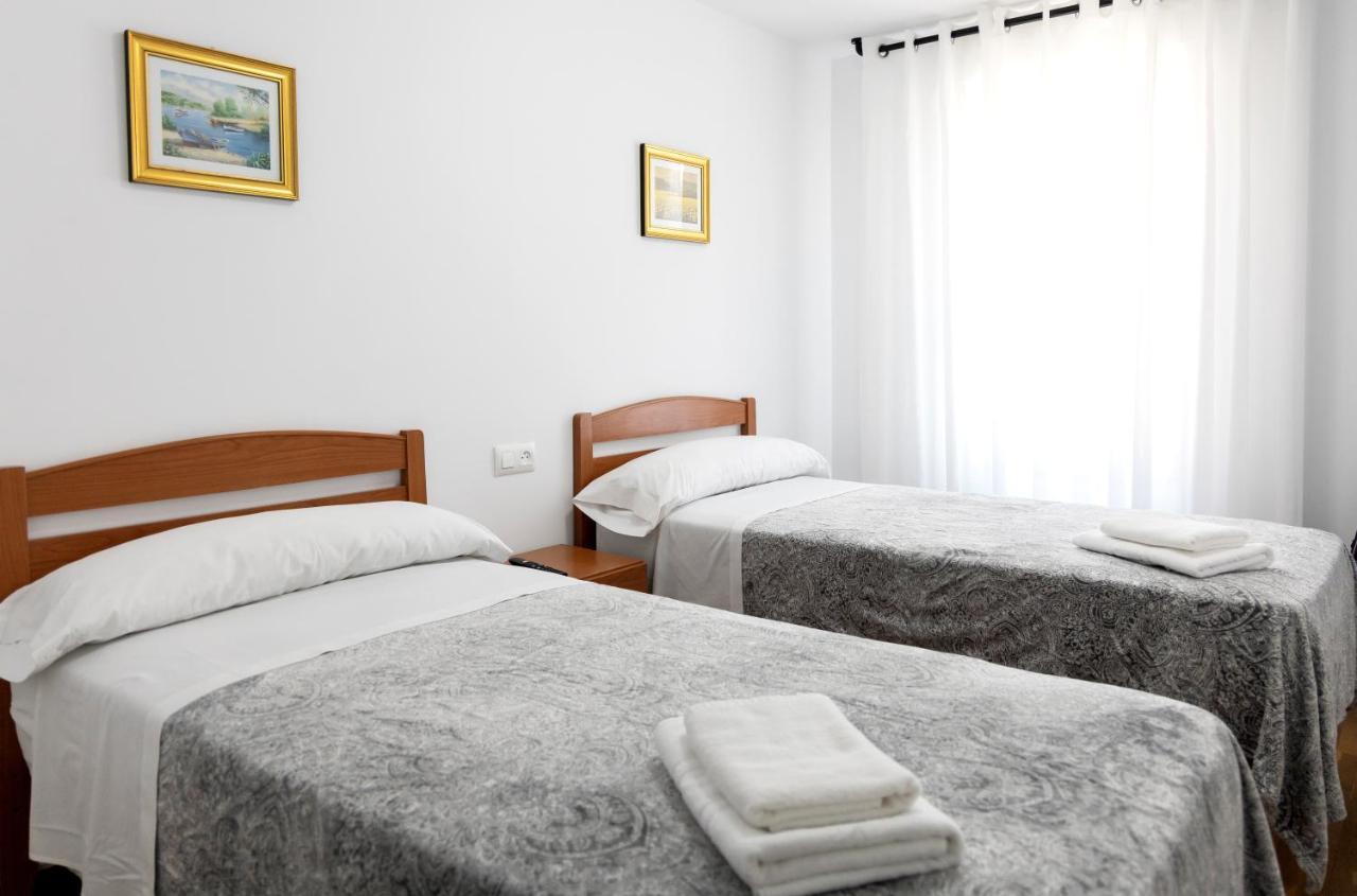 אריונדס Yani'S Hospedaje Pension 1 Estrella מראה חיצוני תמונה