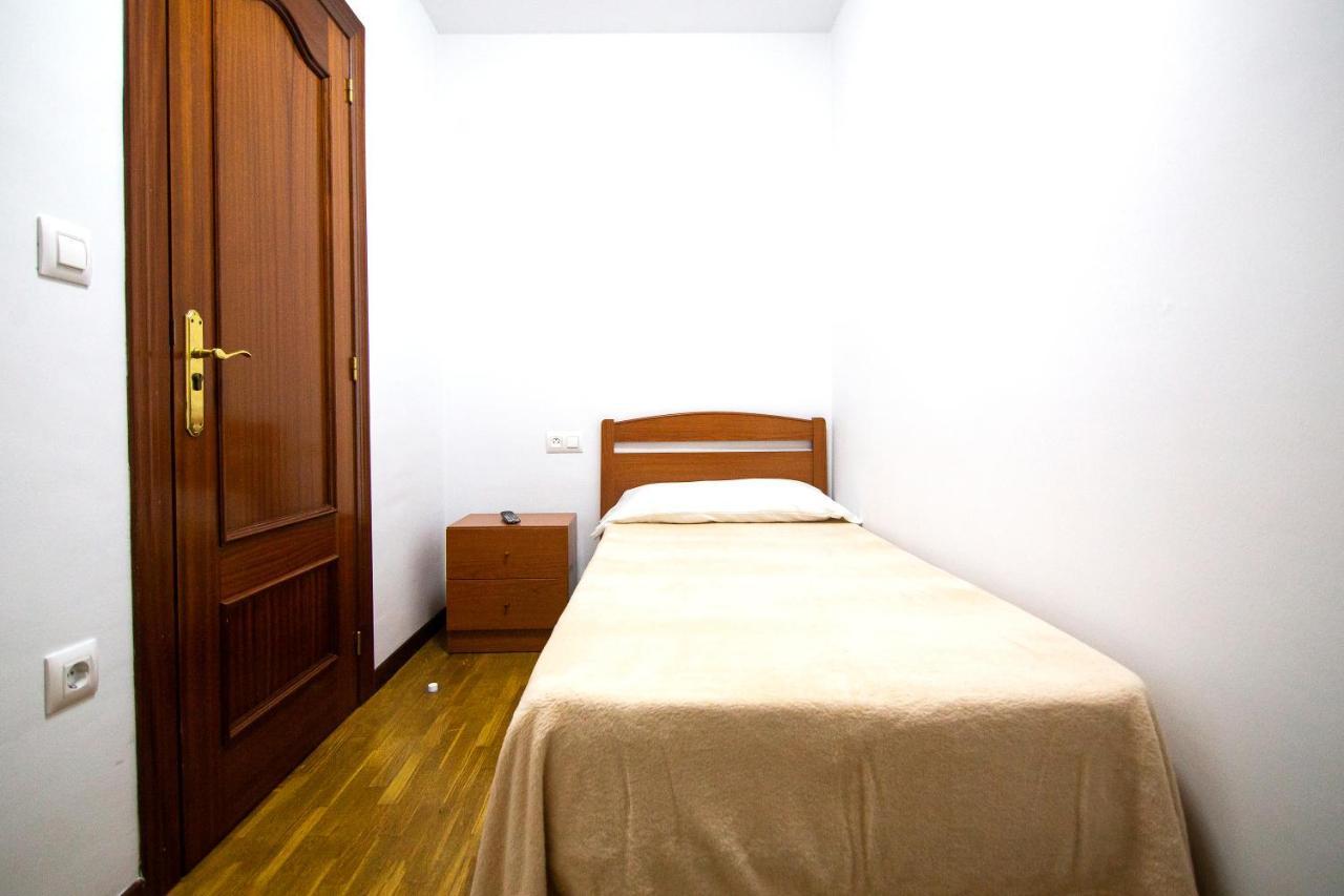 אריונדס Yani'S Hospedaje Pension 1 Estrella מראה חיצוני תמונה